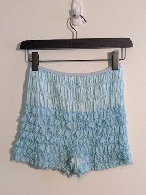 VINTAGE 1970s light blue ruffled lace bloomers